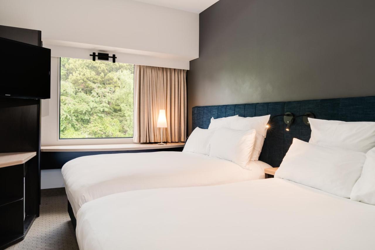 Ibis Rotorua Hotel Bagian luar foto