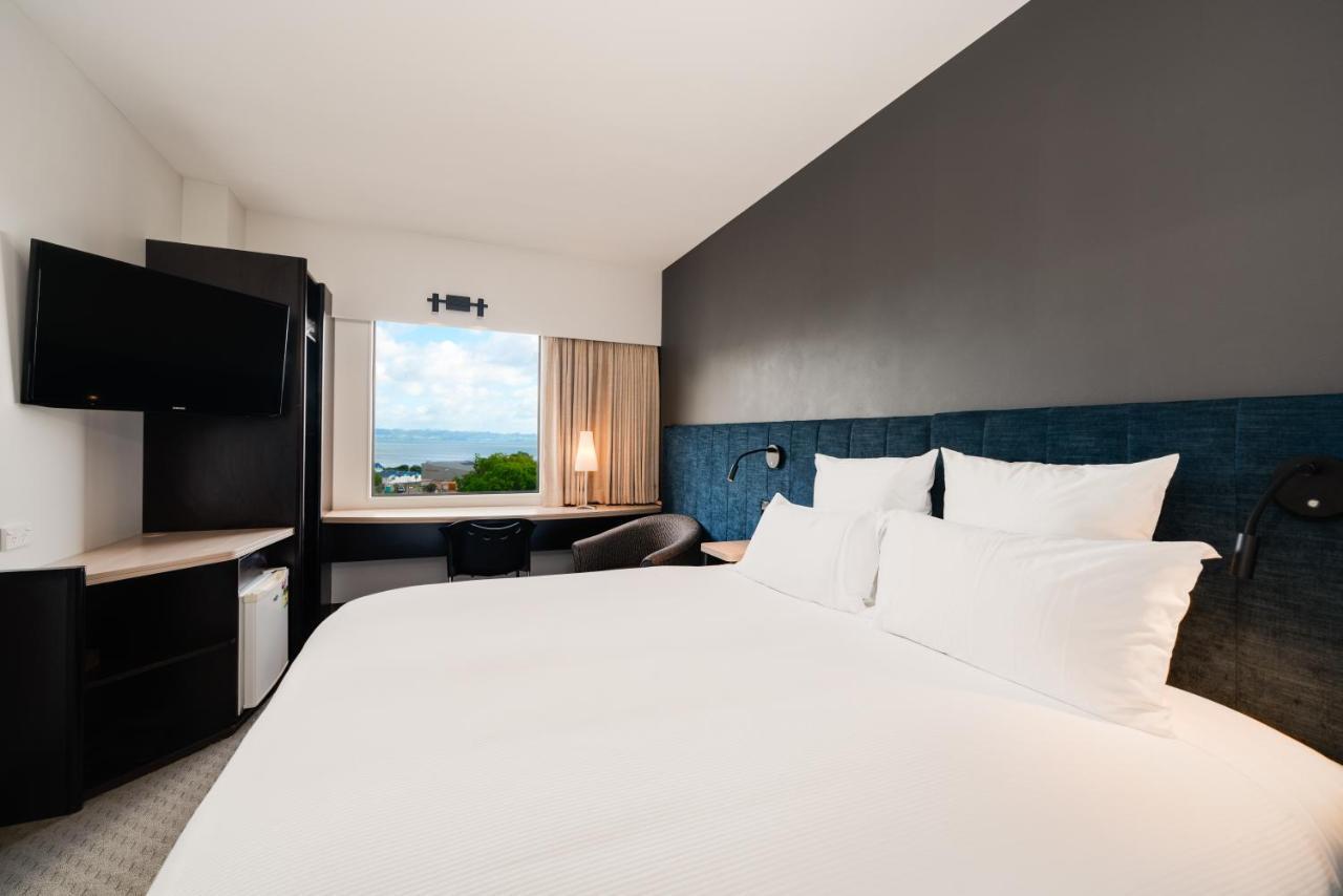 Ibis Rotorua Hotel Bagian luar foto